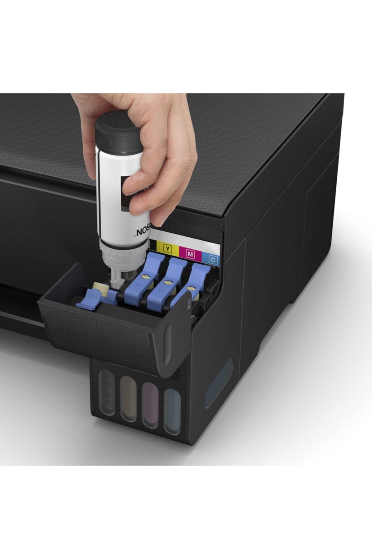 عبوة الحبر الأسود إبسون 103 إيكوتانك خياراً مثالياً لطباعة عالية الجودة وموثوقة. تحتوي على حبر أصلي من إبسون يضمن نصوصاً واضحة وسوداء عميقة تدوم طويلاً