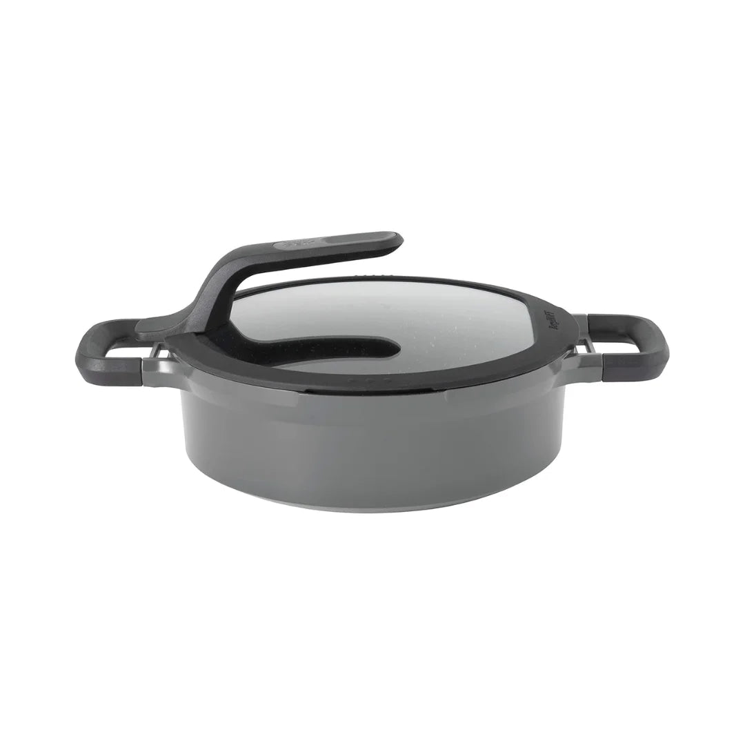 BergHOFF Covered stay-cool 2-handle sauté pan grey - Safqqa Egypt