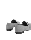 حذاء نسائي من CHARLES & KEITH من الجلد السويدي مع حزام أمامي عريض وكعب