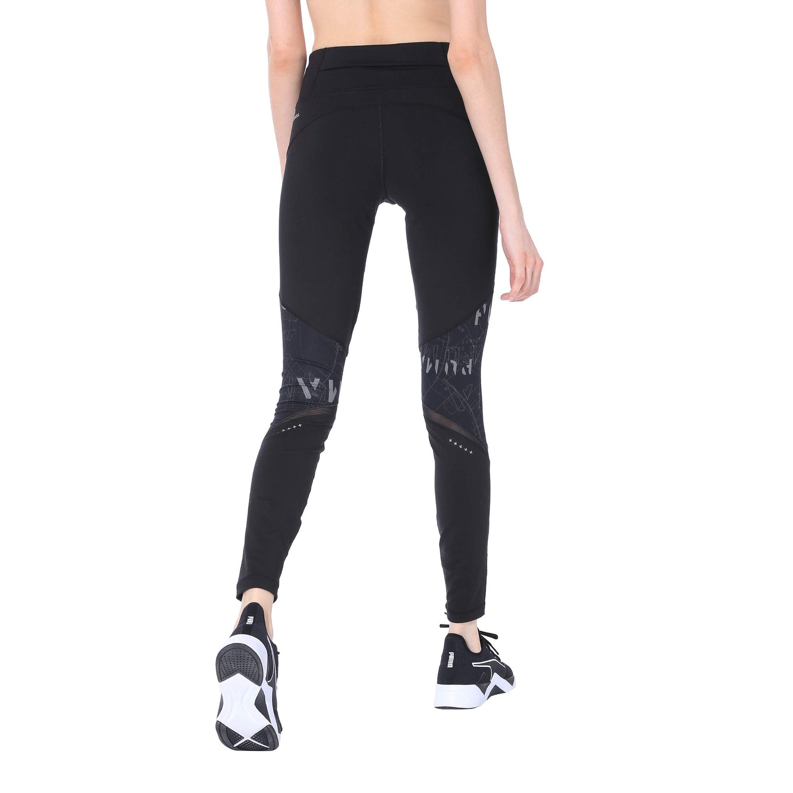 ليجنز بوما النسائية الطويلة الضيقة خياراً مثالياً للراحة والأناقة أثناء التمرين أو الاستخدام اليومي. مصنوعة من قماش ناعم ومرن يمنحك ملاءمة مثالية تتحرك بانسيابية مع الجسم