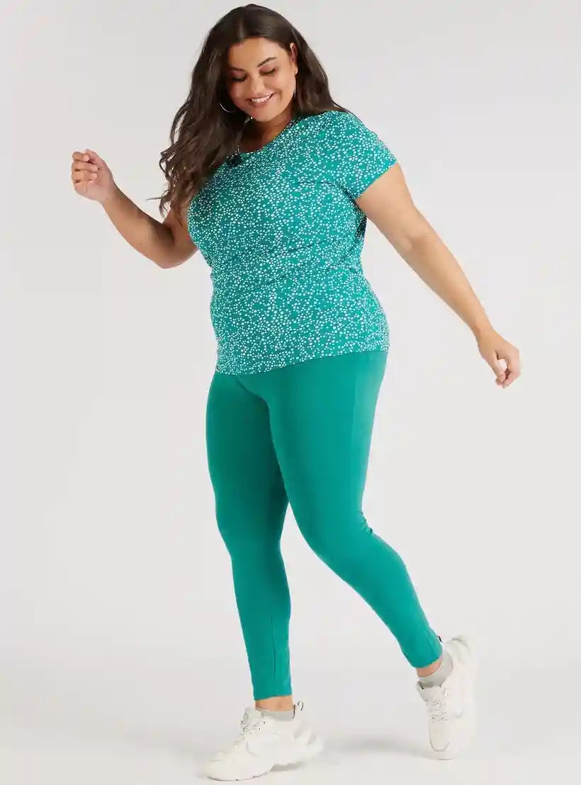 All-Over Print Round Neck T-shirt with Short Sleeves - Safqqa Egypt