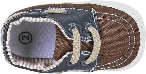 حذاء برباط بفتحات جانبية للأولاد من Mix & Max