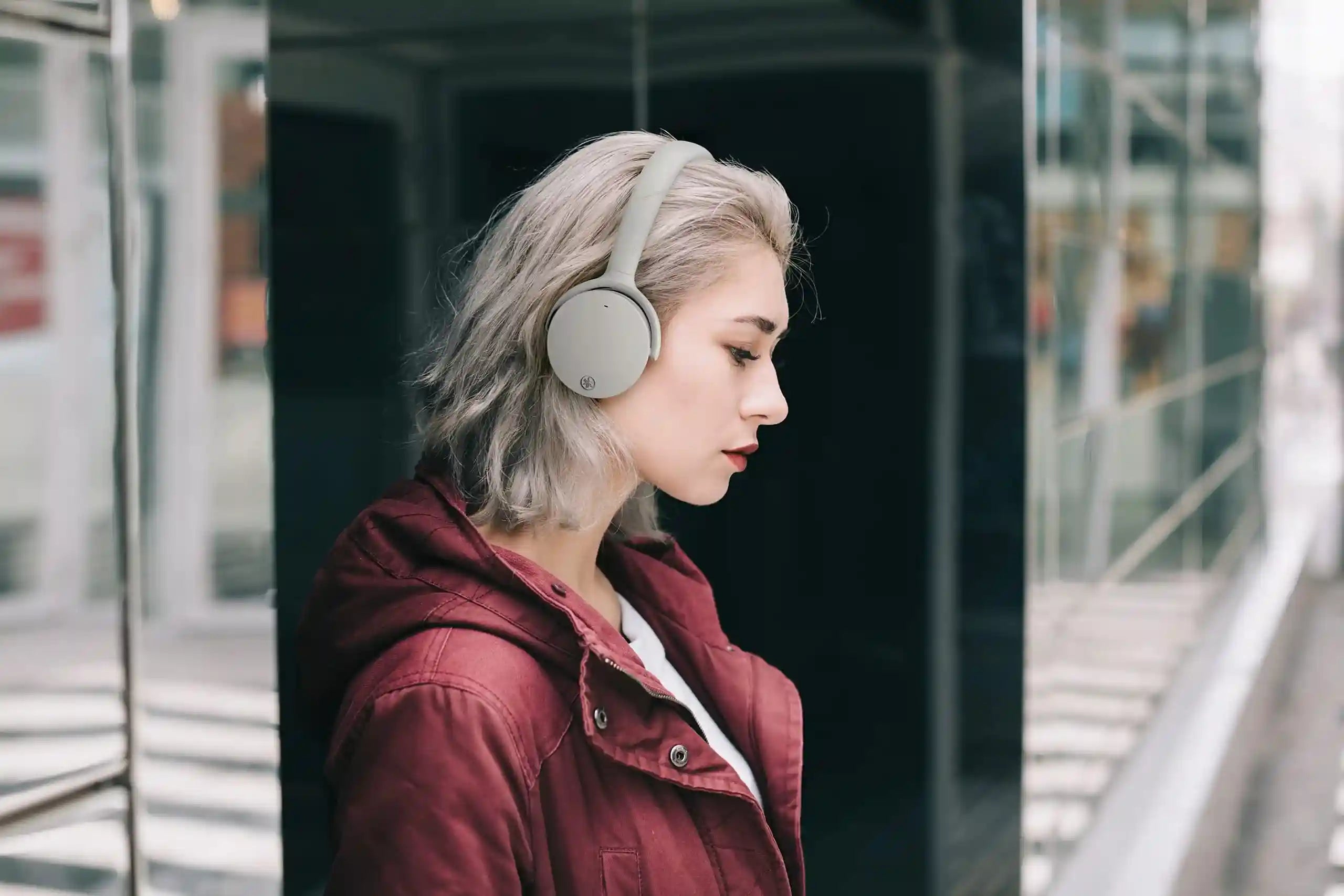 YH-E500A On -Ear Headphone Gray - Safqqa Egypt