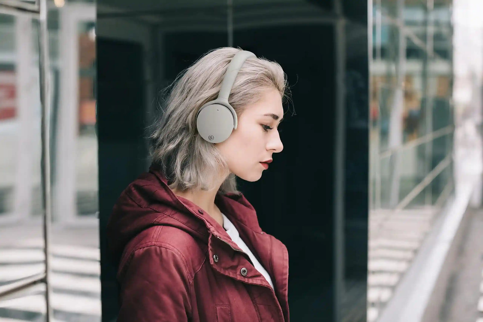 YH-E500A On -Ear Headphone Gray - Safqqa Egypt