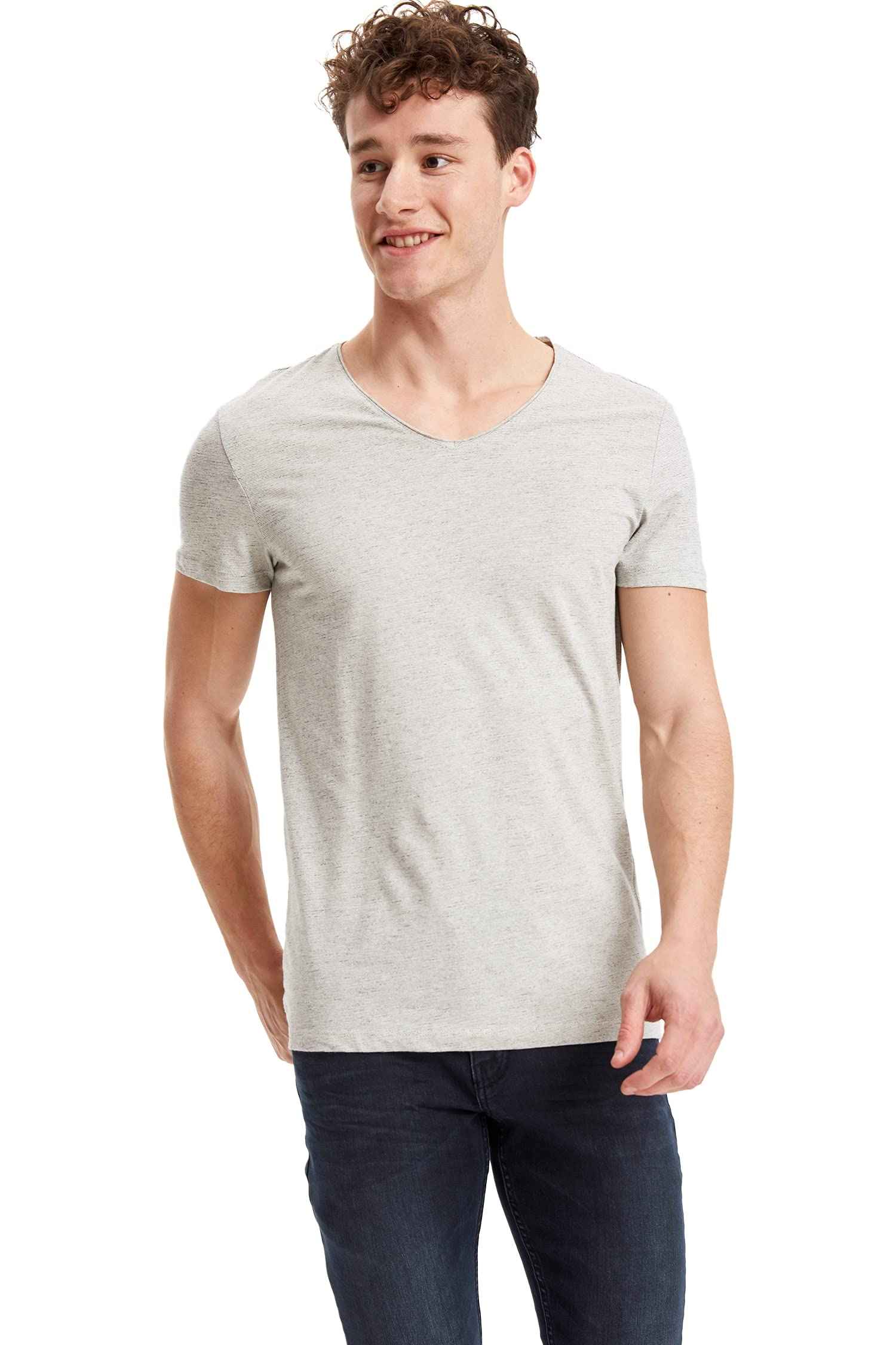 DeFacto Mens J9150AZ T-Shirts - Safqqa Egypt