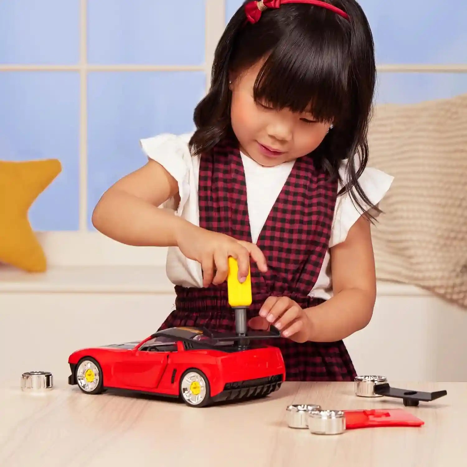 Driven by Battat Take-Apart Sports Car Toy with Accessories - Safqqa Egypt