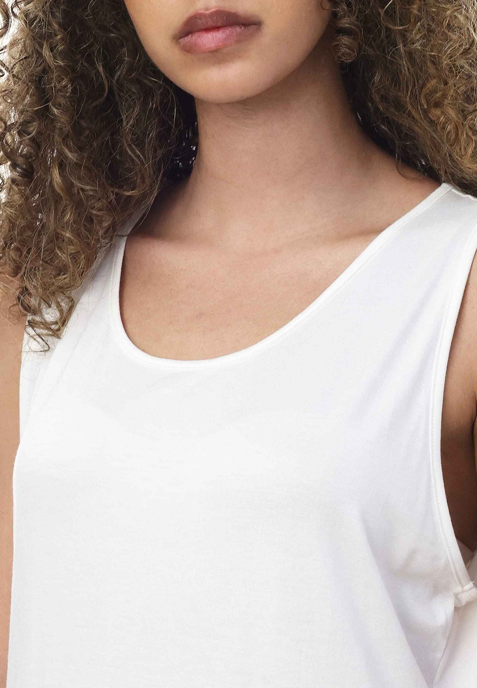 Dockland womens 1019 T-Shirt - Safqqa Egypt