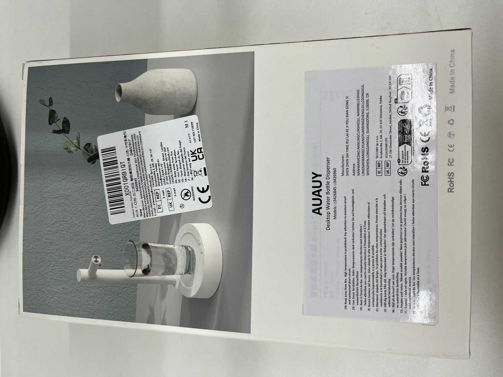 موزع المياه المكتبي من AUAUY هو حل ذكي ومريح لتعبئة المياه بسهولة من عبوات 5 جالون والعبوات العالمية. يتميز بـ 6 مستويات لتدفق المياه تتيح لك التحكم في كمية المياه بضغطة زر واحدة. يعمل بتقنية الشحن عبر منفذ USB - بدون الوصلة