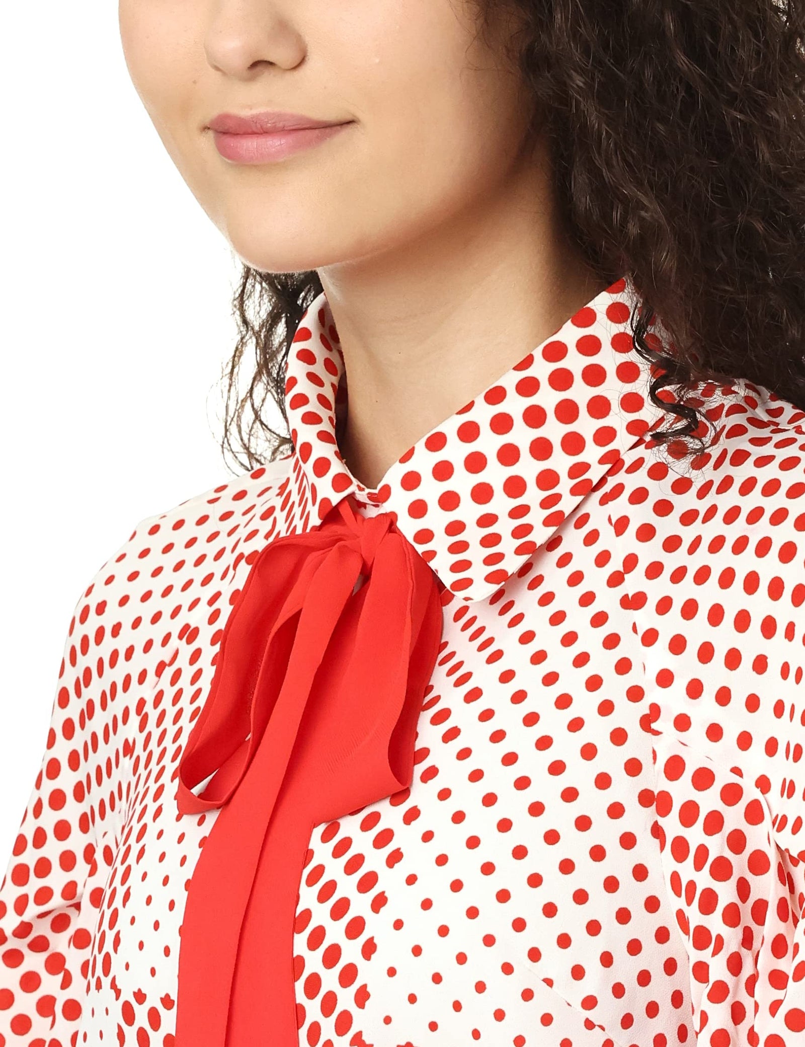 بلوزات Elle للنساء مريحة للارتداء طوال اليوم تصميم أنثوي أنيق يناسب جميع المناسبات