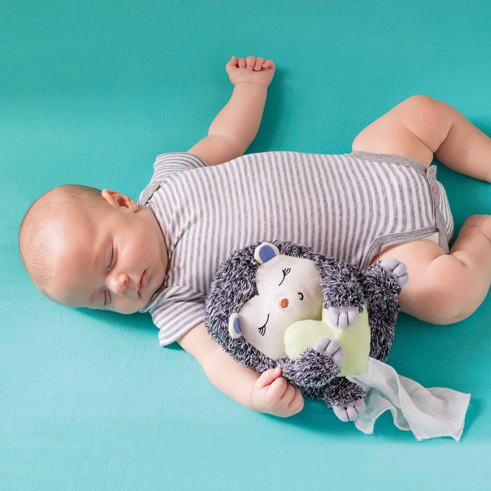 Summer Infant Little Heartbeats Soother, Hedgehog - Safqqa Egypt