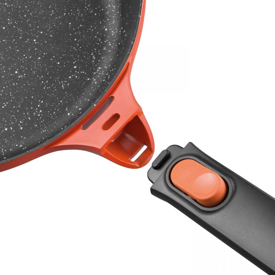 BergHOFF Covered stay-cool sauté pan-Red - Safqqa Egypt