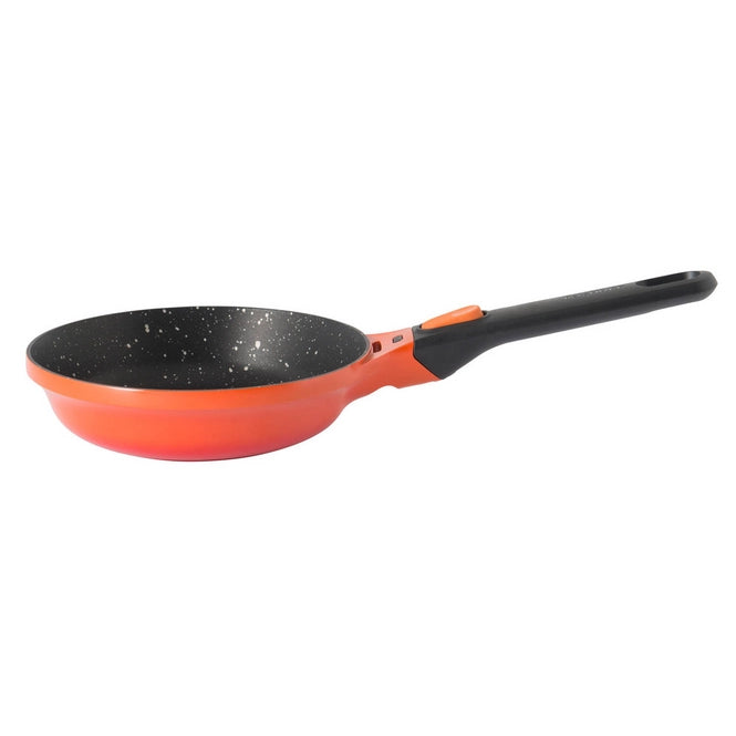 BergHOFF Frying Pan with Detachable Handle Red - Safqqa Egypt