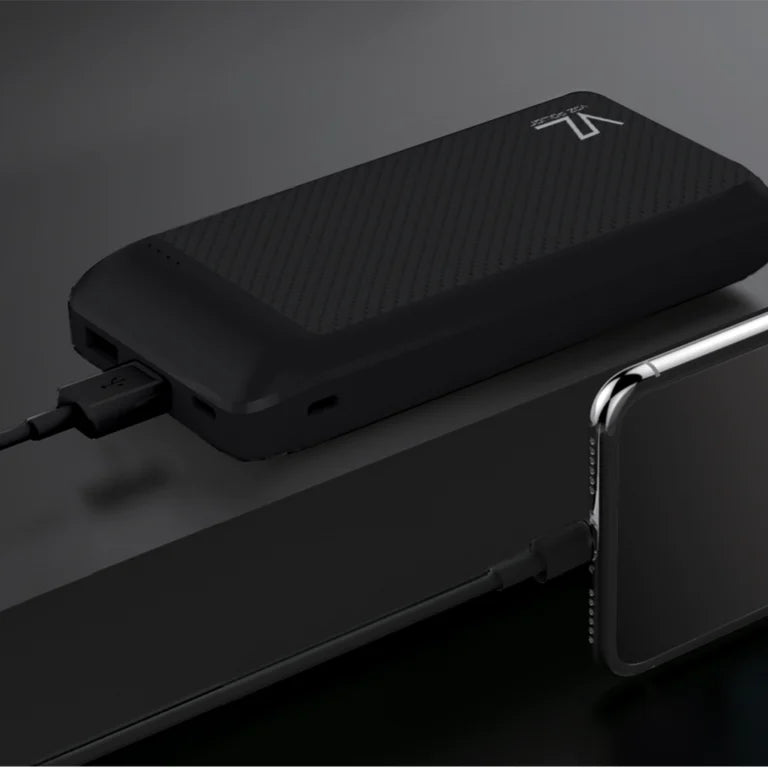 باور بانك من Voz بسعة 20000 مللي أمبير