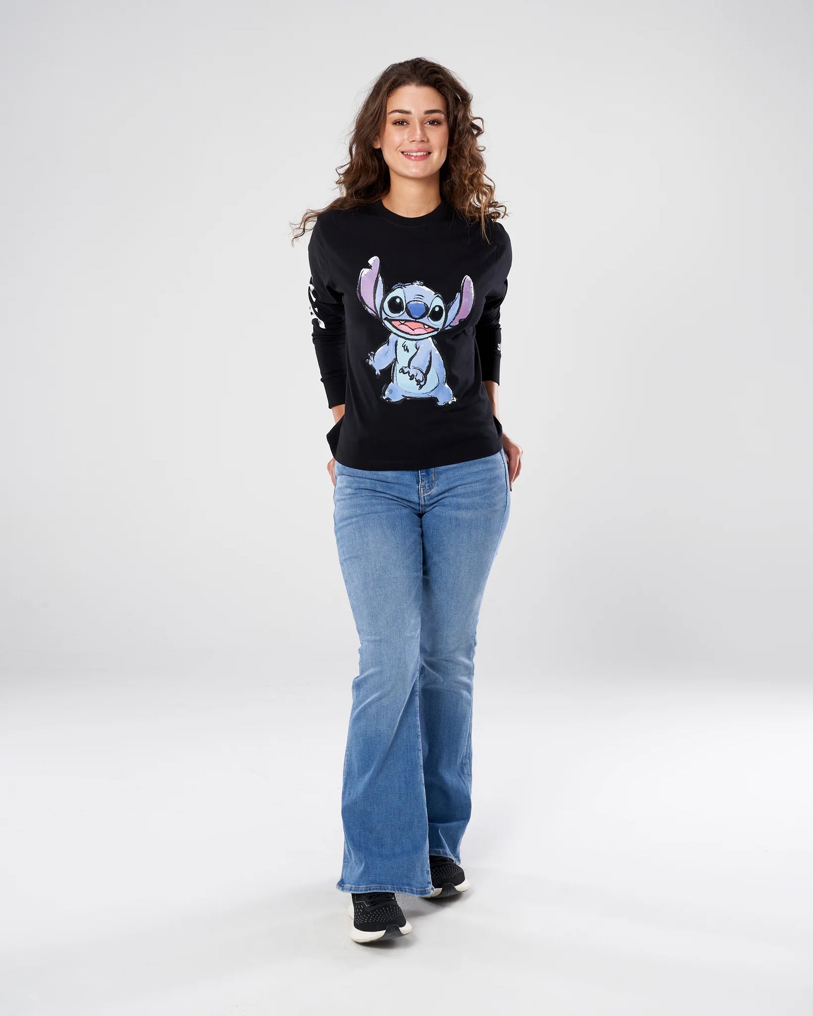 Disney WOMEN STITCH LS BLACK T-SHIRT