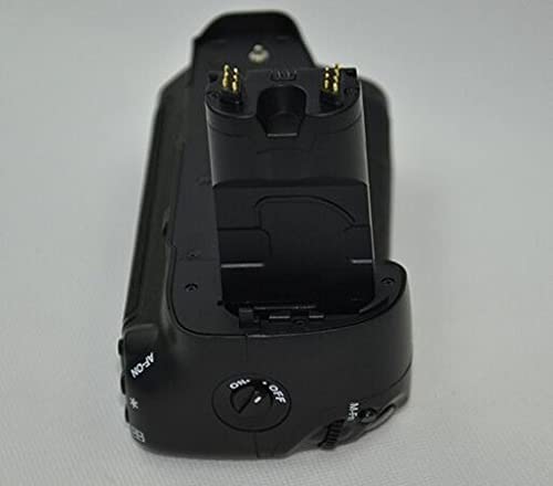 حامل البطارية  BG-E7 هو ملحق عملي مصمم خصيصًا لكاميرا كانون EOS 7D DSLR. يتيح للمصورين زيادة مدة التصوير من خلال تركيب بطاريتين من نوع LP-E6 أو ست بطاريات من نوع AA