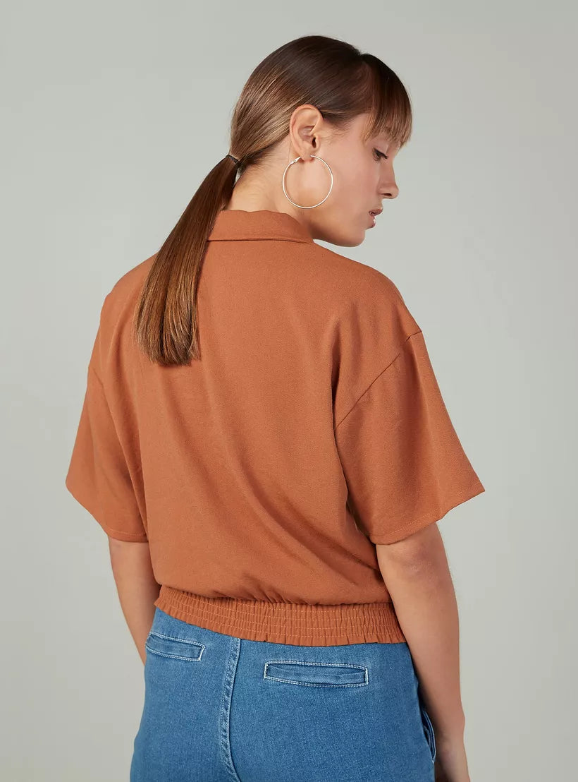 Plain Top with Notched Lapel and Short Sleeves