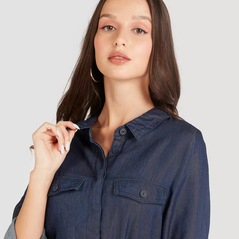 فستان واسع دنيم بحزام وأكمام طويلة