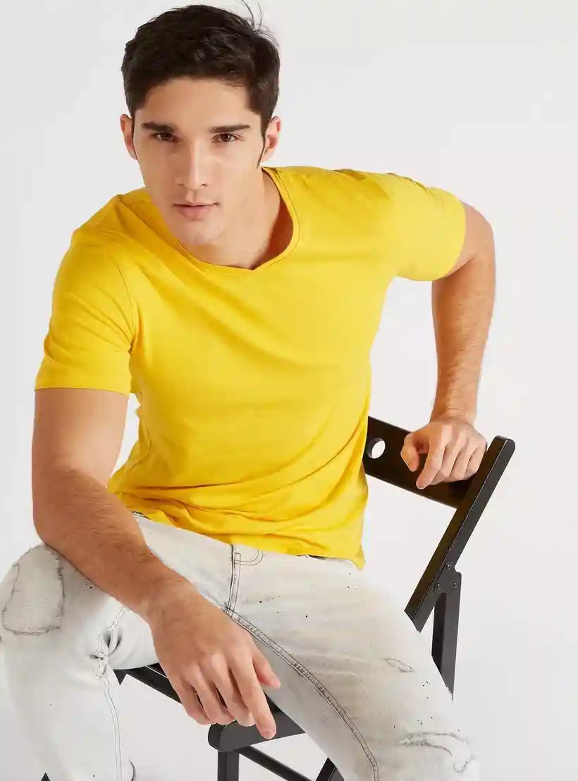 Solid V-neck T-shirt with Short Sleeves - Safqqa Egypt