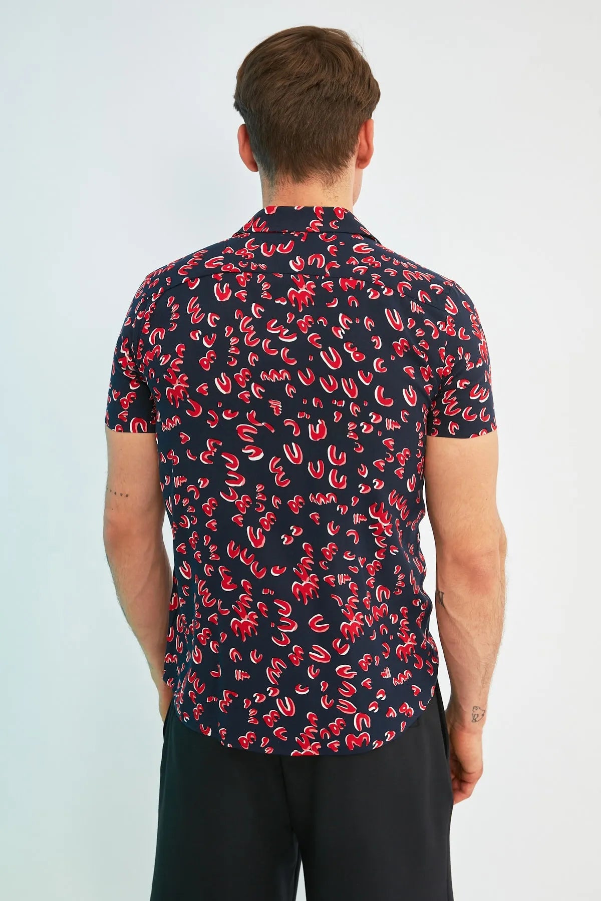 Trendyolmilla Men’s Regular Fit Short Sleeve Shirt with Cuban Collar