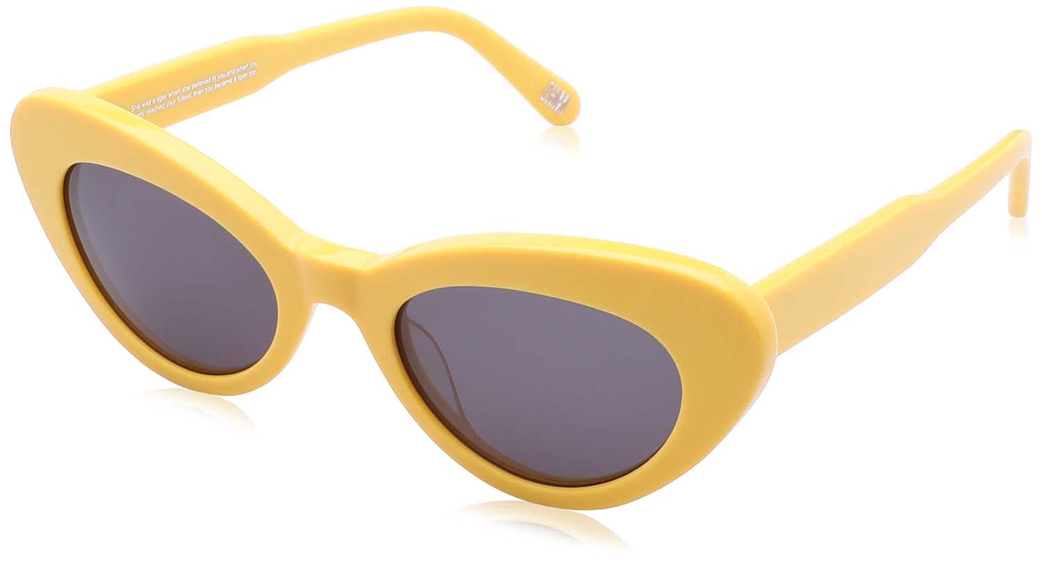 نظارة شيمي للنساء بعدسات رمادية تجمع بين الأناقة والحماية في إكسسوار عصري. تأتي بعدسات رمادية وإطار أصفر