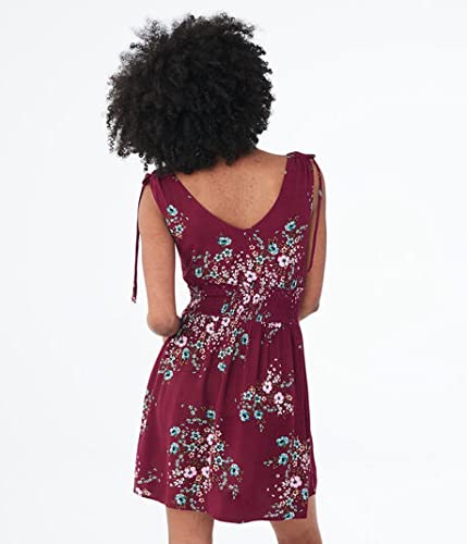 فستان أيروبوستال للسيدات يتميز بتصميم عصري أنيق يجمع بين الراحة والجاذبية. مصنوع من خامة ناعمة