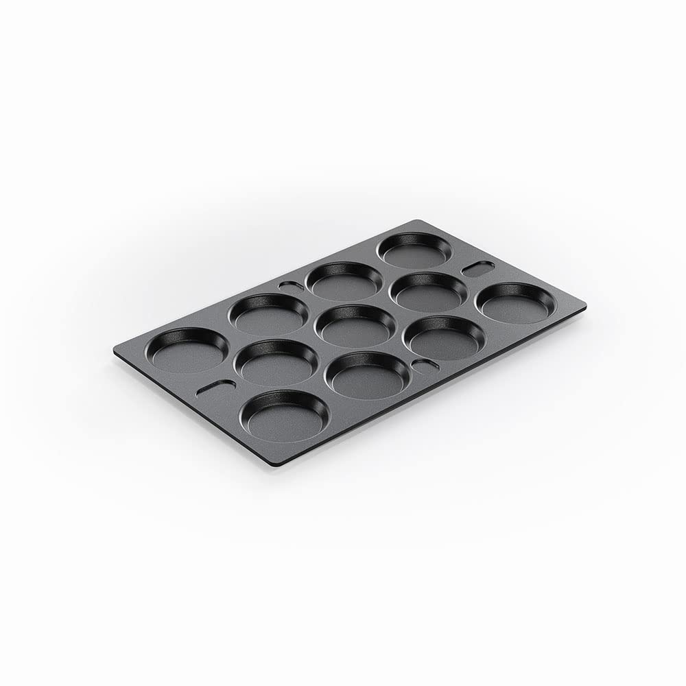 صينية من AMT المكونة من 11 قالب باللون الأسود هي أداة متعددة الاستخدامات في الخَبز لتشكيل المعجنات، 