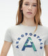 تي شيرت Aeropostale نسائي مزين بشعار الأزهار (موديل 5726S22A) 