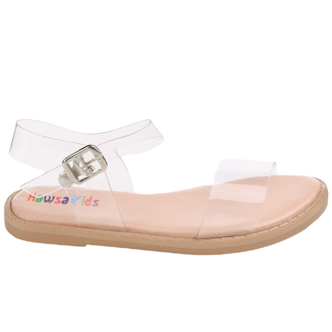 صندل MuswannaA للبنات مصمم ليمنح الراحة والأناقة وسهولة الارتداء للاستخدام اليومي. يتميز بخفة الوزن ونعومة الخامة ليحافظ على راحة أقدام الصغيرات طوال اليوم