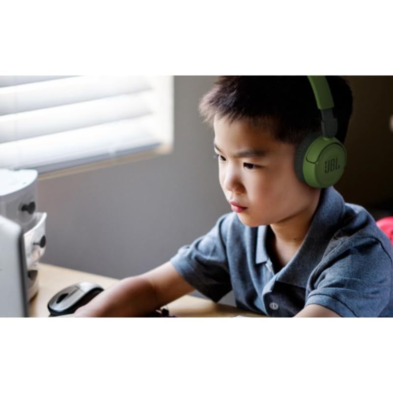 سماعات رأس للأطفال JBL JR310BT لاسلكية فوق الأذن مع اتصال بلوتوث وصوت واضح - صندوق تالف ويأتي المنتج مع كابل شحن ولكنه لا يشمل كابل UAX.