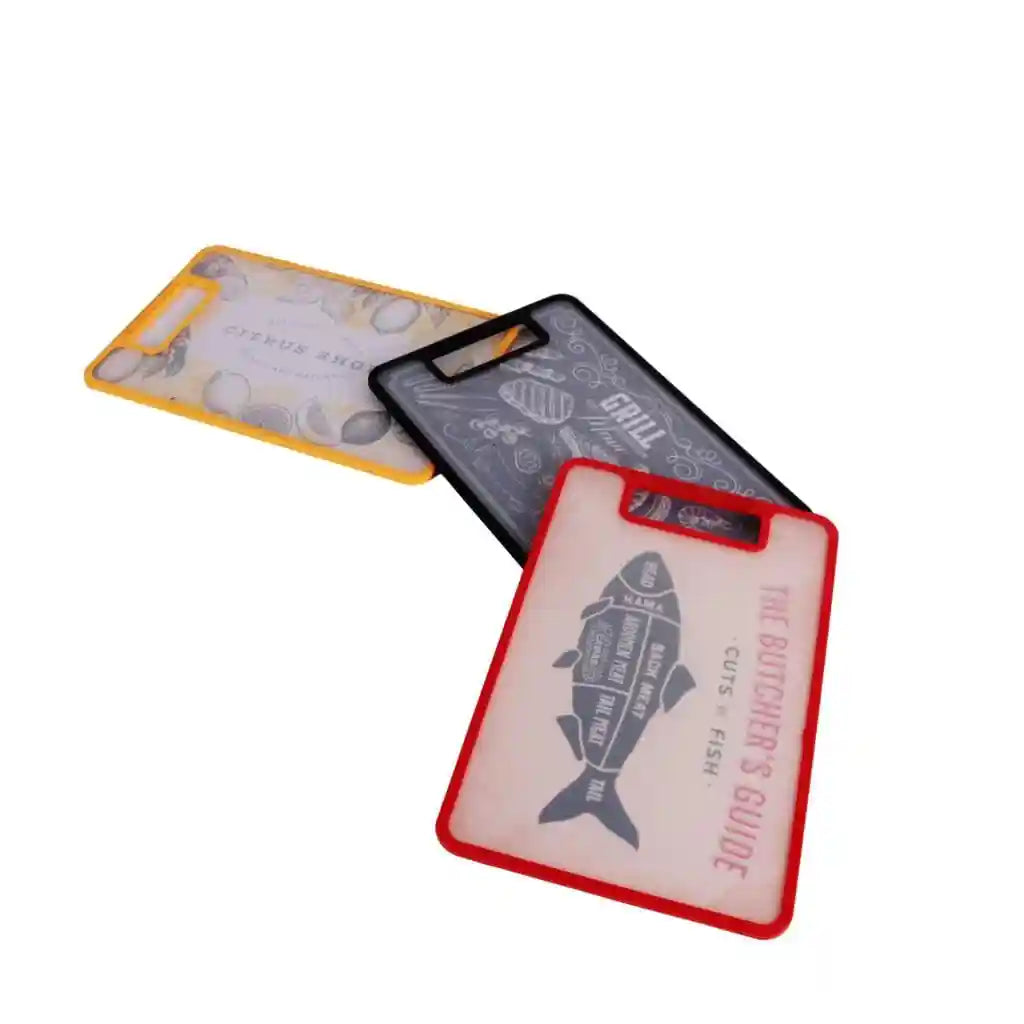 مجموعة 3 قطع من لوحات التقطيع المزخرفة من هيرفين، 19.5 × 29.3 سم، بمقابض