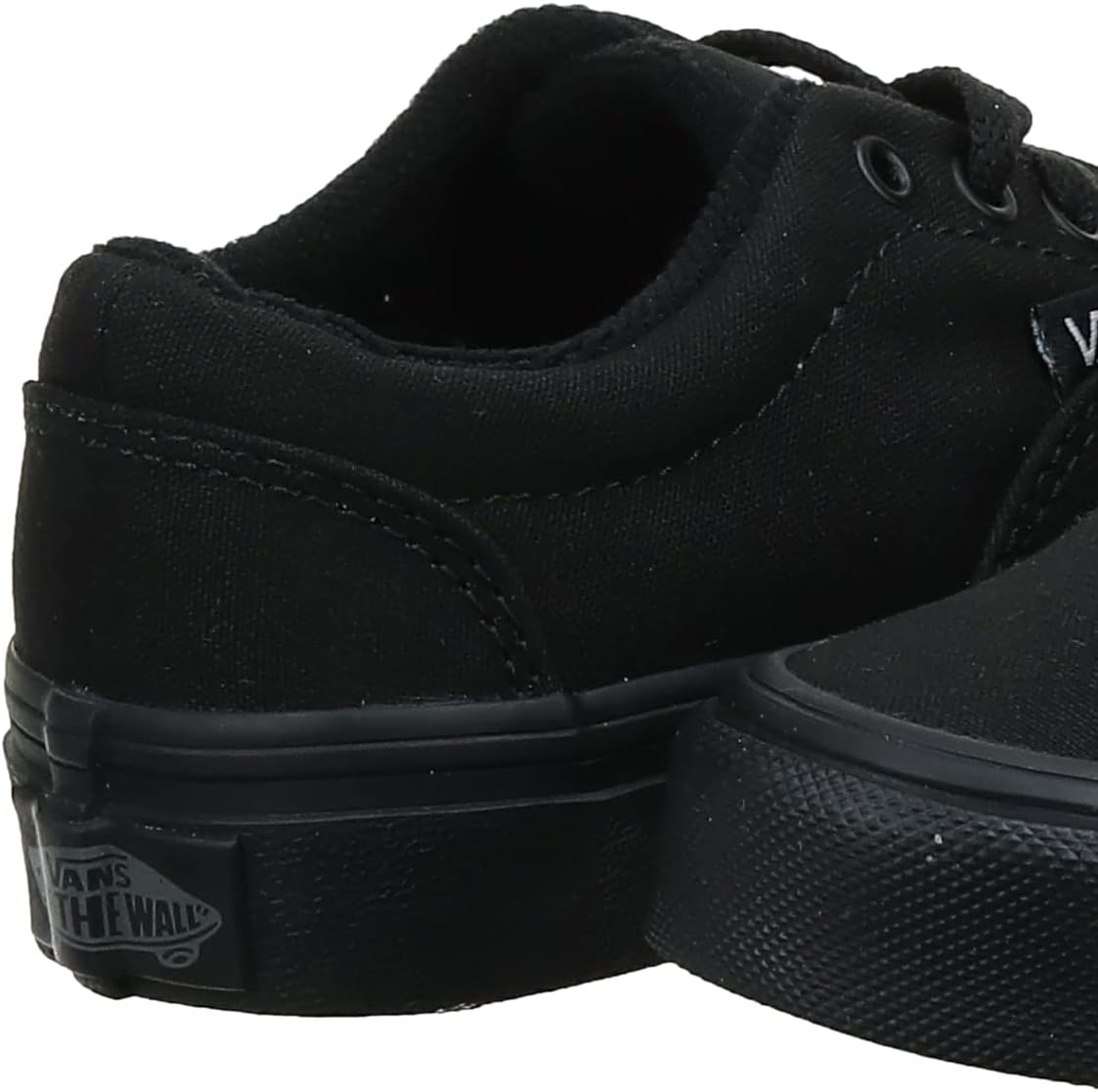 Vans Shoes For Boy Suitable for school, play, and casual wear