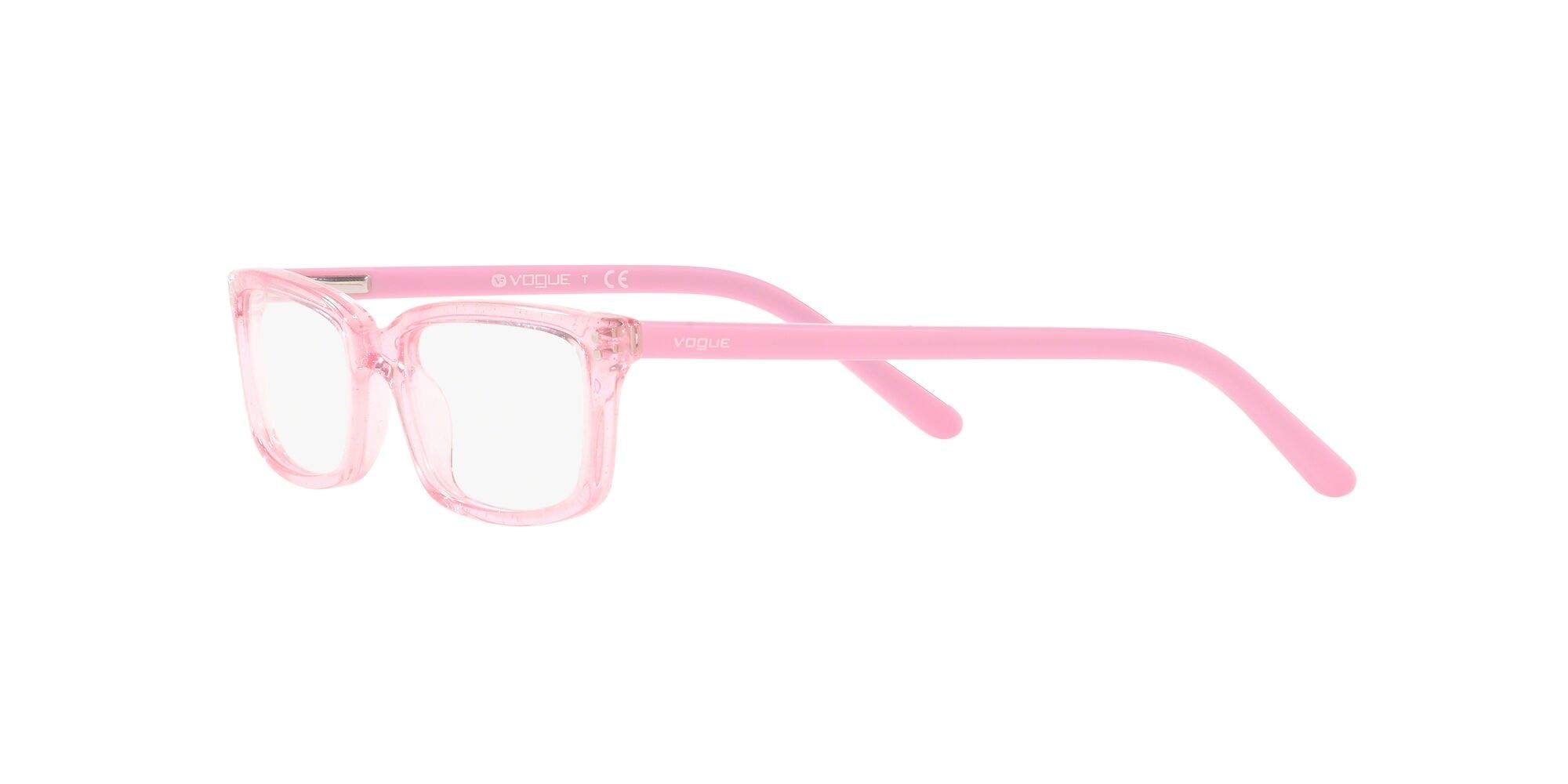 نظارات فوغ النسائية الطبية بين الأناقة العصرية والرقي الكلاسيكي. تتميز بتصميم مربع الشكل يمنح مظهرًا جريئًا وأنيقًا يناسب معظم أشكال الوجه. صُنعت من مواد عالية الجودة لضمان الراحة والمتانة وخفة الوزن أثناء الاستخدام اليومي.