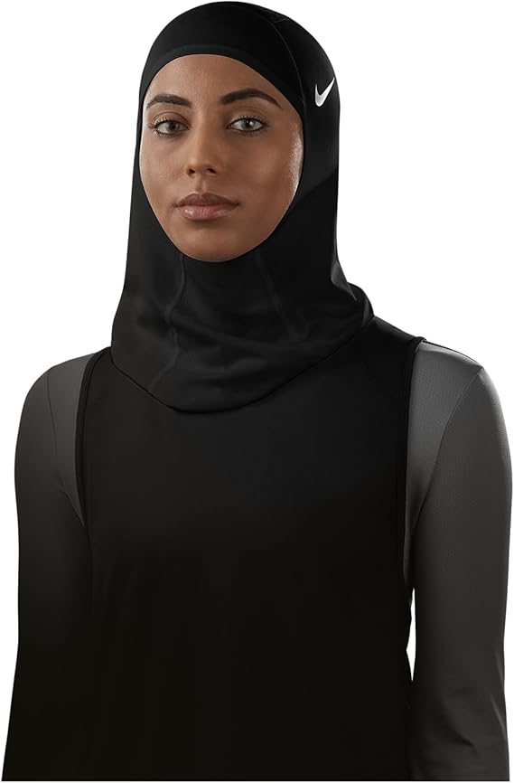 حجاب رياضي نسائي من ماركة نايكي طقم قطعة واحدة لون أسود-علبه تالفه – Safqqa Egypt