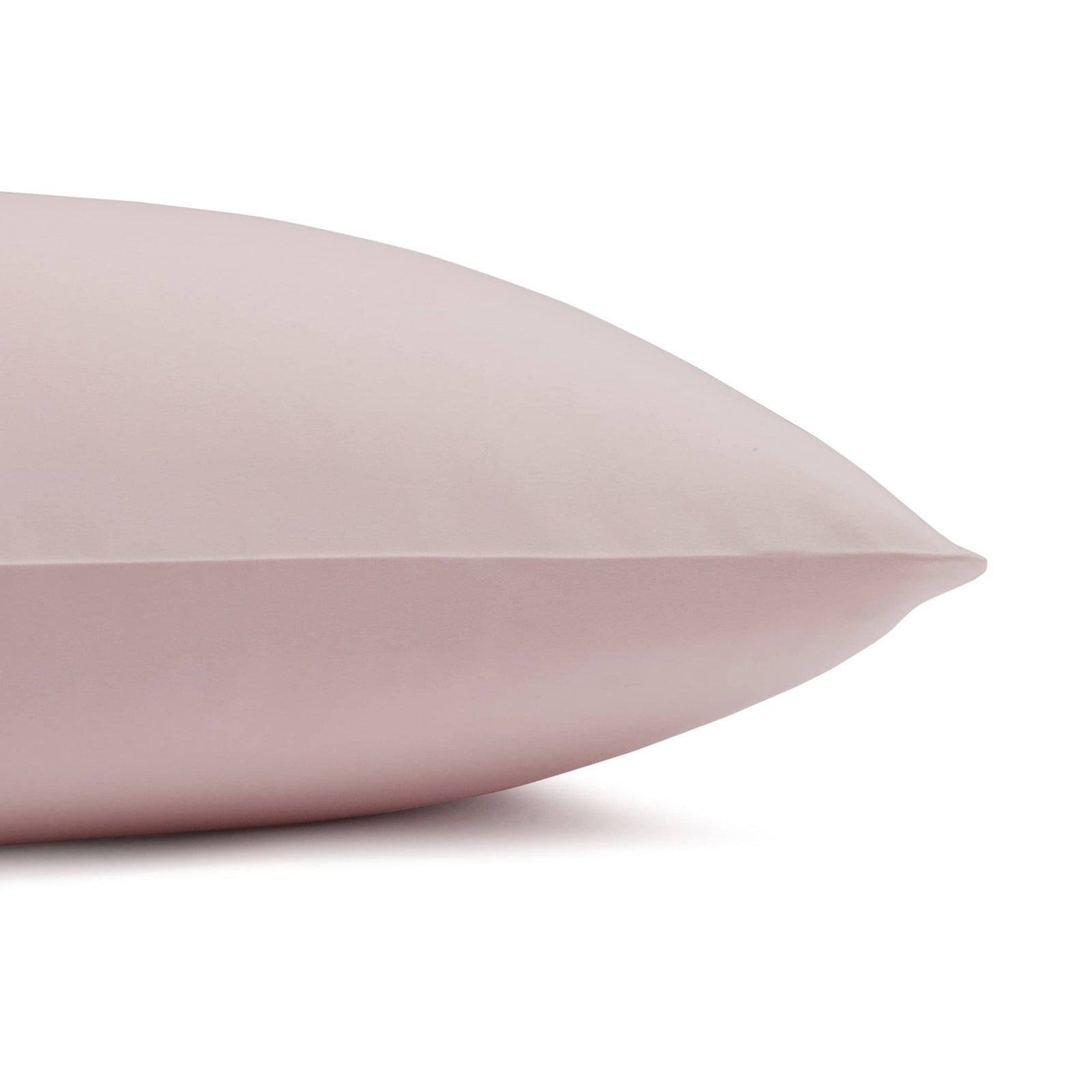  طقم ملايات السرير المكون من 3 قطع من الألياف الدقيقة فائقة النعومة. مصنوع من خامة المايكروفايبر عالية الجودة التي تمنح ملمسًا حريريًا ناعمًا ومتانة تدوم طويلاً.