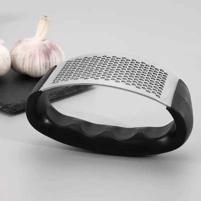 garlic press potato masher garlic crusher garlic peeler press garlic stainless steel garlic press kitchen crusher, ergonomic handle easy to use - Safqqa Egypt
