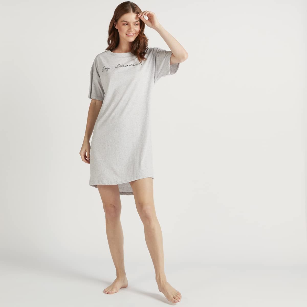 نايت درسات من سبلاش للنساء مصممة لتمنحك راحة واسترخاء طوال الليل. مصنوعة من خامة ناعمة وخفيفة