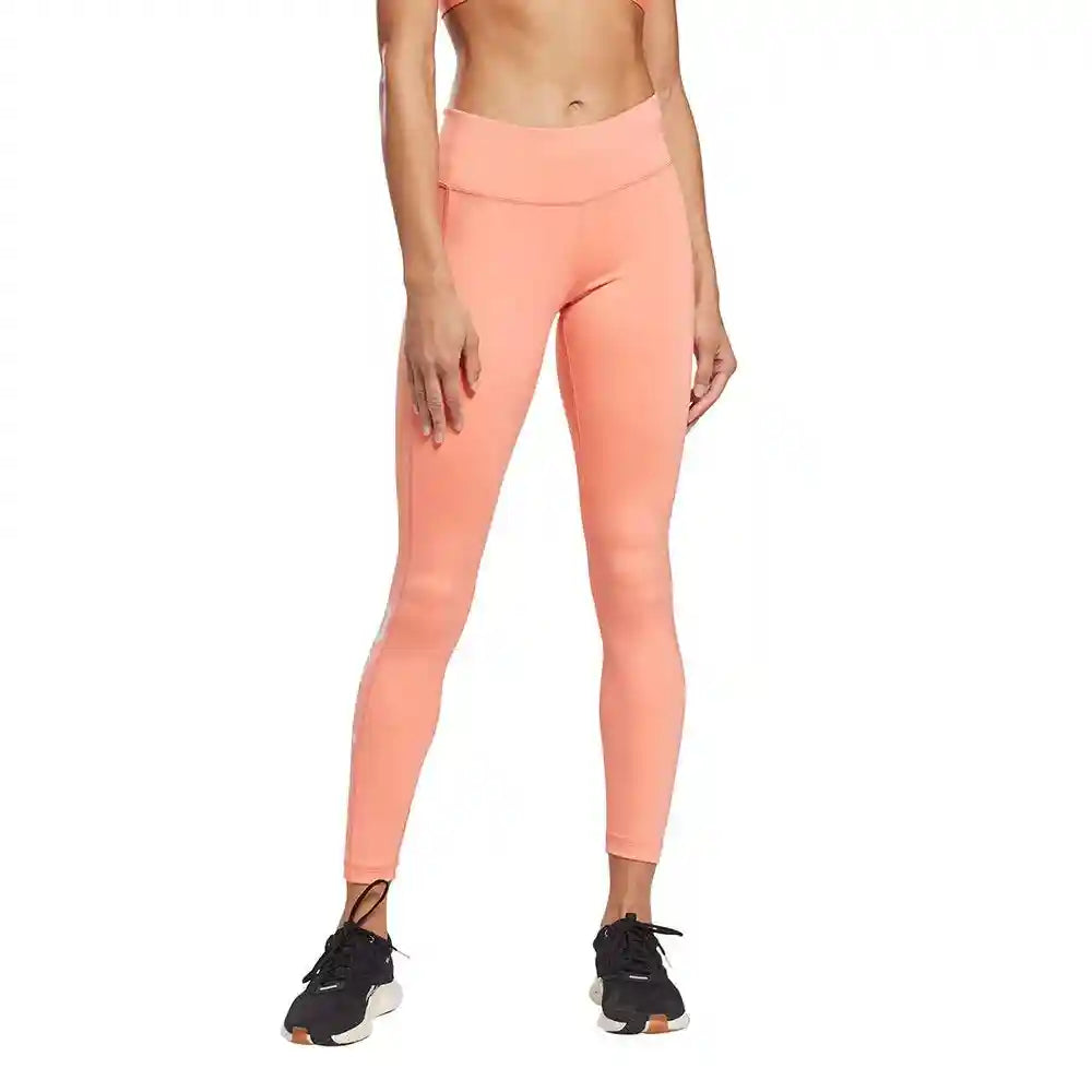  ليجنز ريبوك للنساء. مصنوع من قماش مرن ومتنفس يمنحك دعماً ممتازاً 