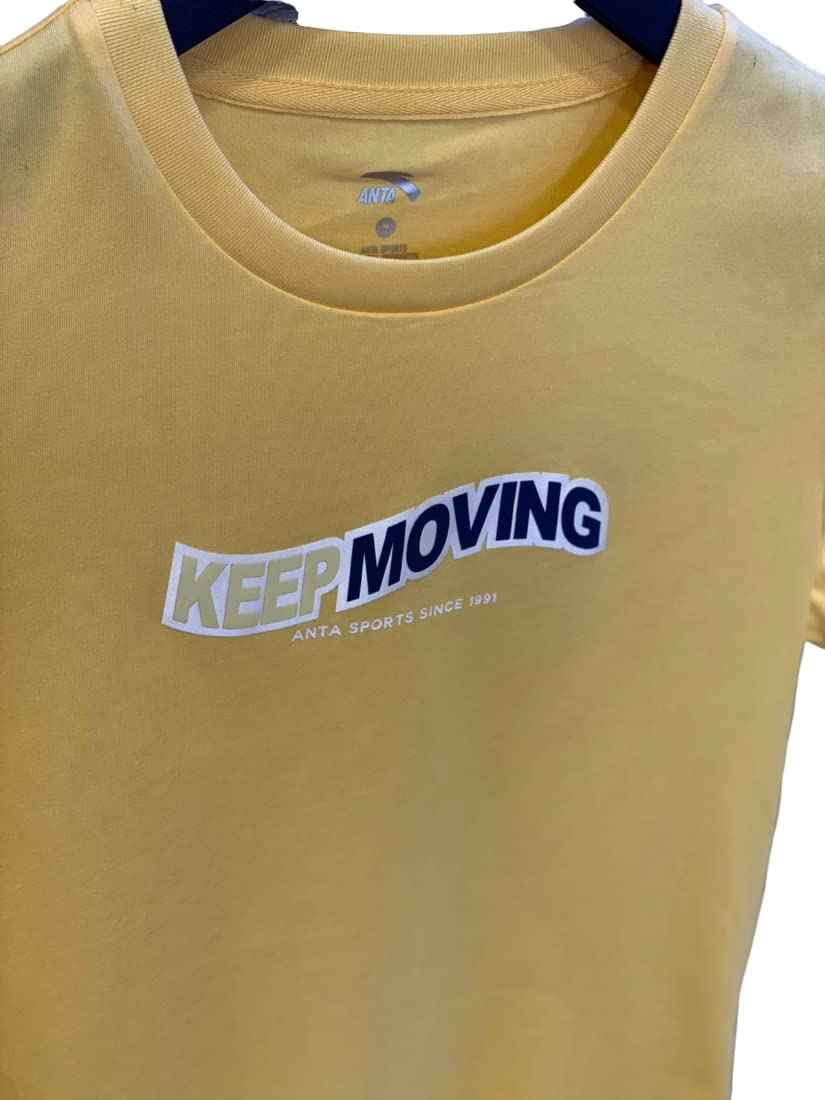  تيشيرتات نسائية من أنتَا. مصنوعة من خامة ناعمة  توفر قصة مريحة تناسب التمارين الرياضية، الخروجات اليومية، أو الاستخدام اليومي