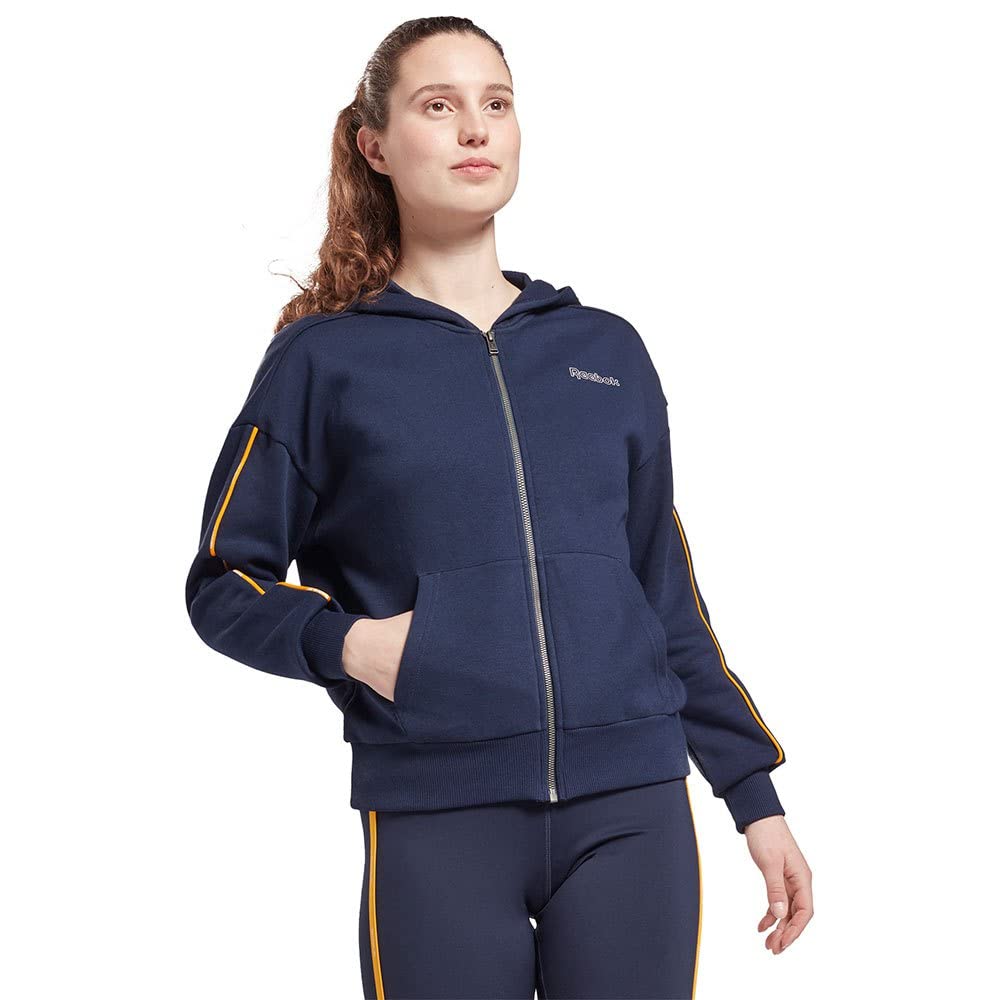 جاكيت من ريبوك للنساء بتصميم يوفر الراحة والدفء والمظهر الرياضي العصري. مصنوعة من خامات عالية الجودة 