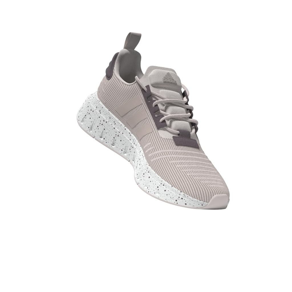 أحذية Adidas للنساء تجمع بين الأناقة، الراحة، والأداء-النعل المرن والخفيف يسمح بالحركة الطبيعية، مما يجعلها مثالية للمشي، التمارين، أو الخروج الكاجوال