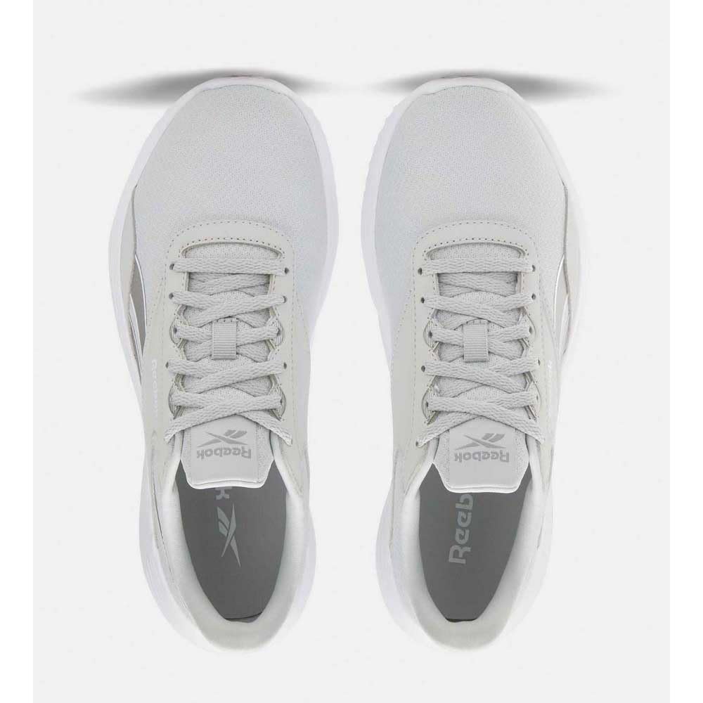 أحذية Reebok للنساء تجمع بين الأناقة الرياضية والراحة الفائقة والأداء المتميز