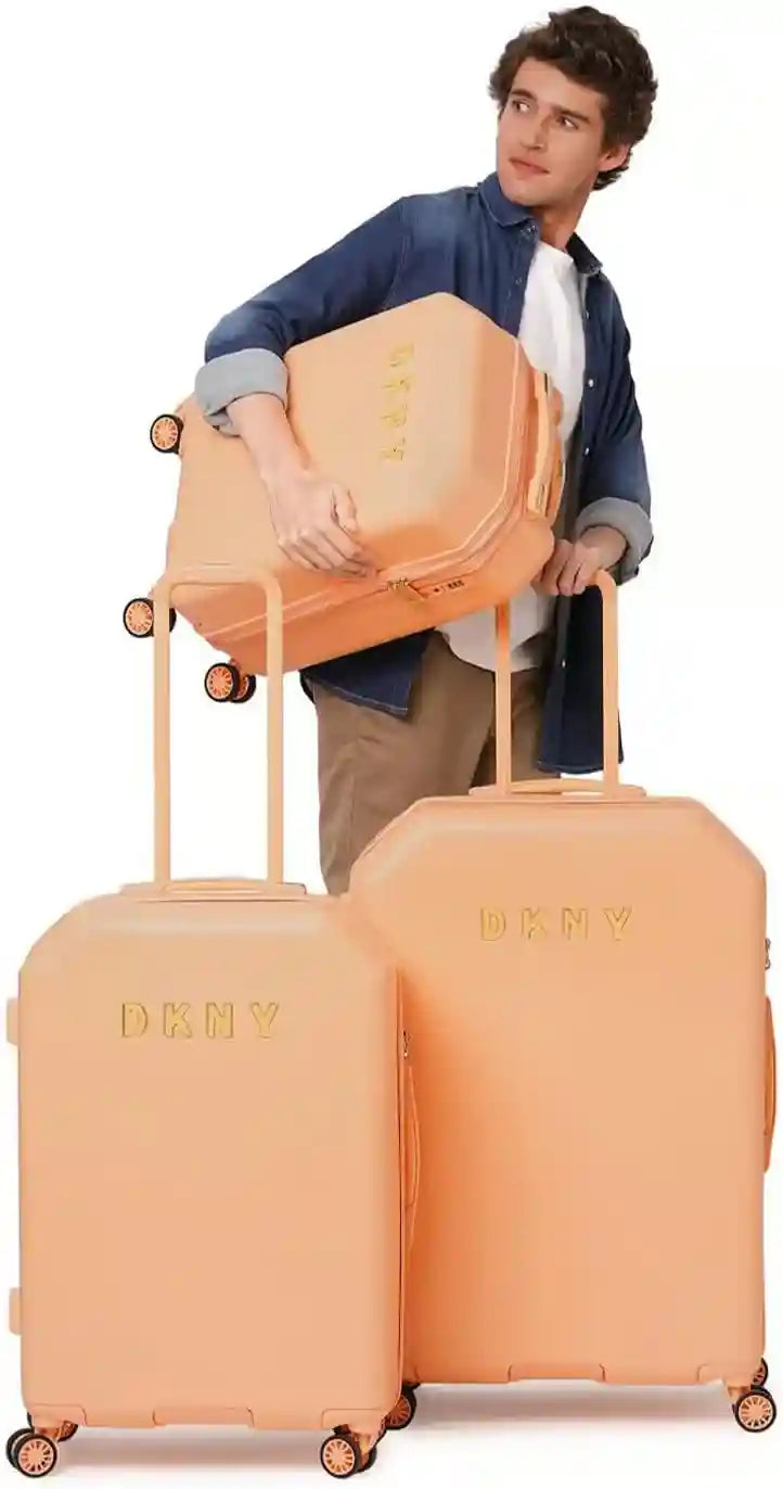 شنطة سفر DKNY قياس 21" مع 8 عجلات دوارة – هيكل ABS+PC (البوكس دامدج ) – Safqqa Egypt