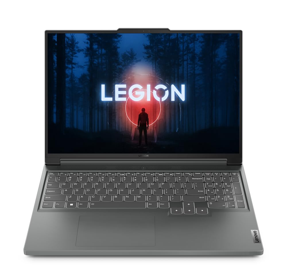 لابتوب الألعاب لينوفو ليجون سليم 5 بأداء قوي وتصميم نحيف يجمع بين القوة والأناقة. يعمل بمعالج Intel Core i7-13700H من الجيل الثالث عشر مزودًا بشريحة الذكاء الاصطناعي LA1 لتحسين الأداء الذكي في الألعاب والمهام المتعددة