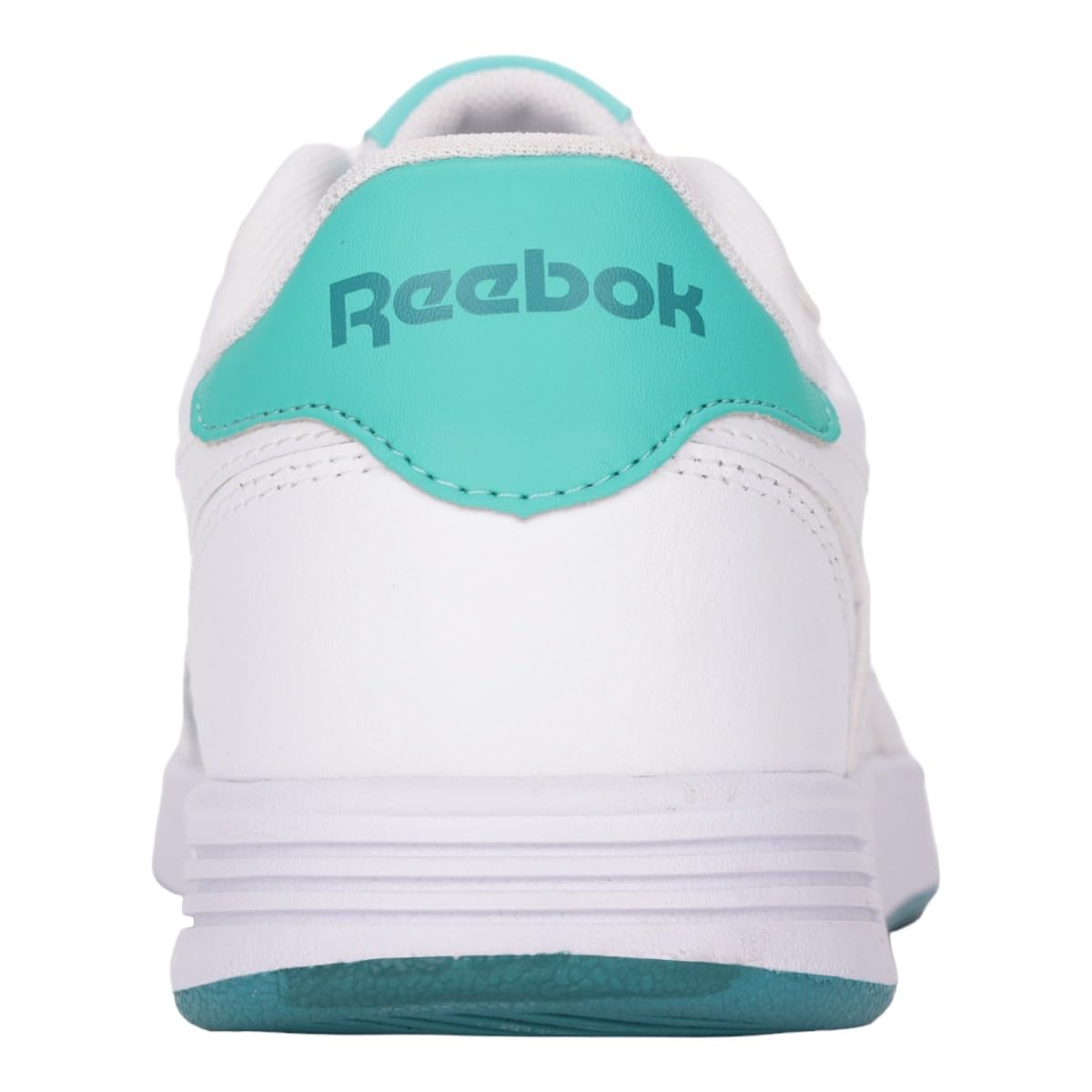 حذاء ريبوك الكلاسيكي للسيدات بتصميم كورت أنيق ومريح للاستخدام اليومي