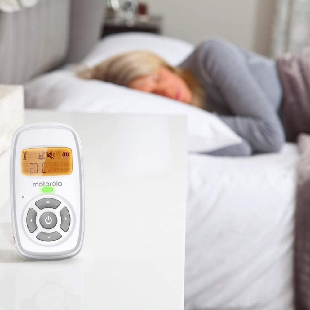 جهاز مراقبة الأطفال الصوتي الرقمي موتورولا ستيب اب مع عرض درجة حرارة الغرفة