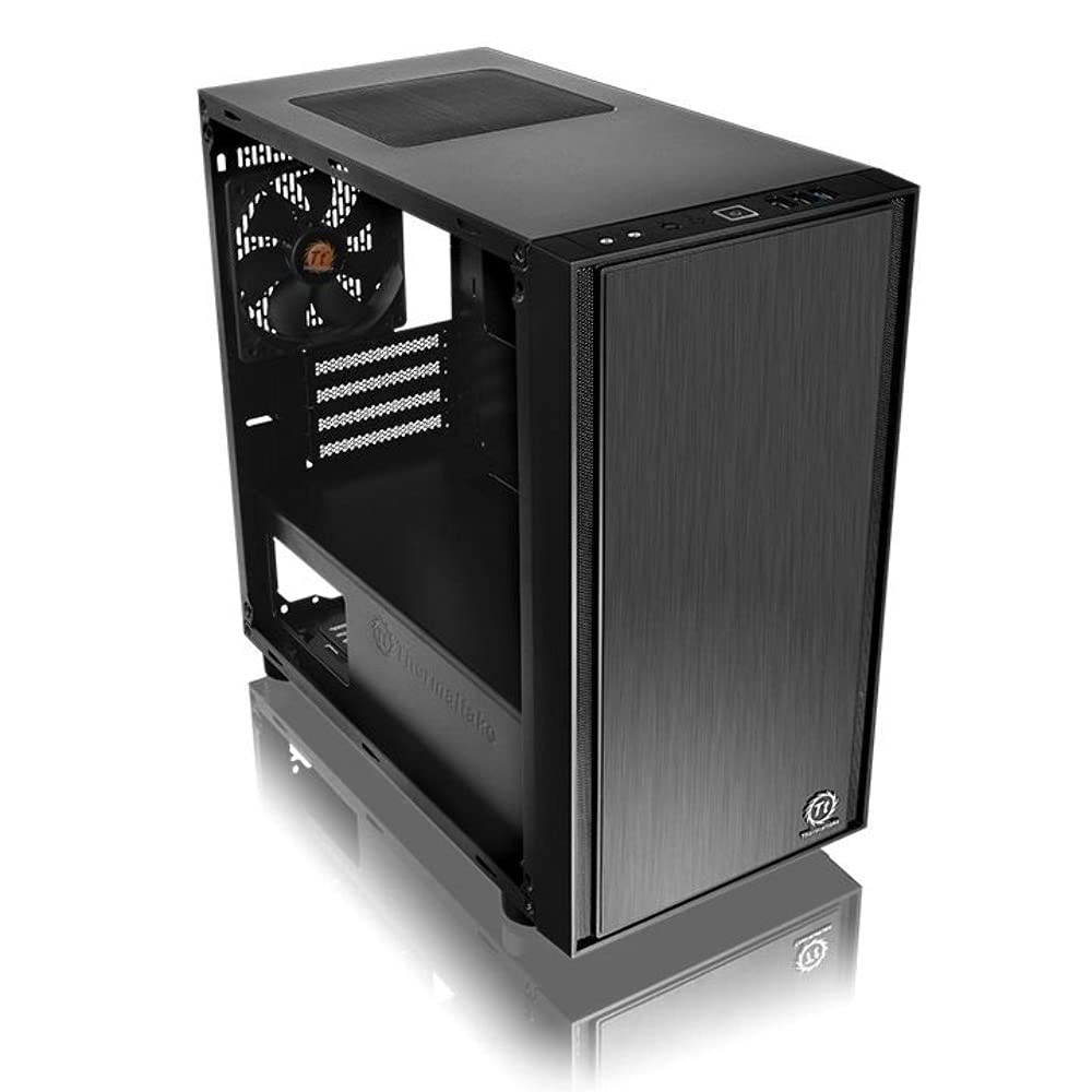 يعتبر صندوق Thermaltake Versa H17 خيارًا مدمجًا وأنيقًا لمكونات الكمبيوتر بتصميم micro-ATX. يتميز بتشطيب أسود أنيق وبنية فولاذية عالية الجودة توفر متانة ممتازة وتدفق هواء فعال – Safqqa Egypt