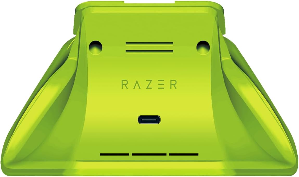 قاعدة شحن سريعة من ريزر – لأجهزة Xbox Series X|S