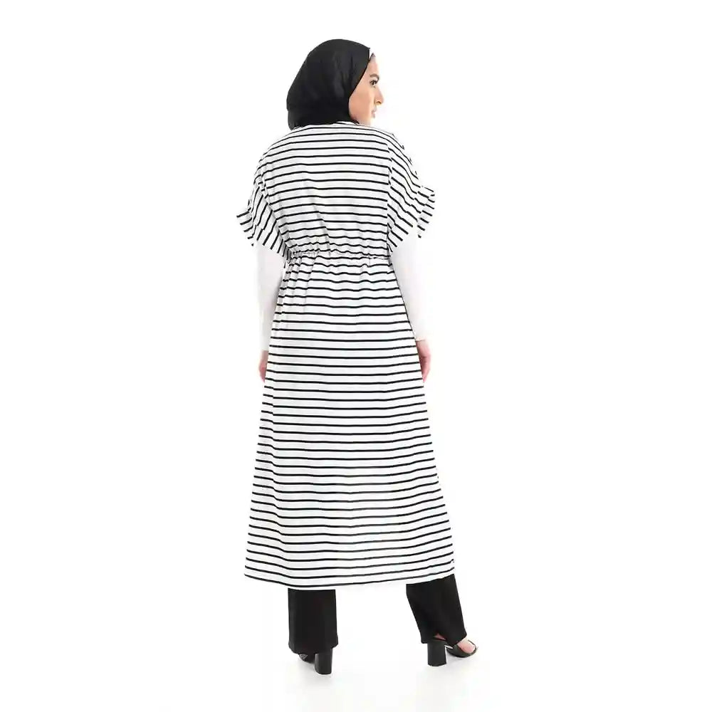 فستان JAMILA النسائي بمقاس كبير بأكمام طويلة أو قصيرة بنمط مخطط بين التصميم العصري والراحة طوال اليوم.