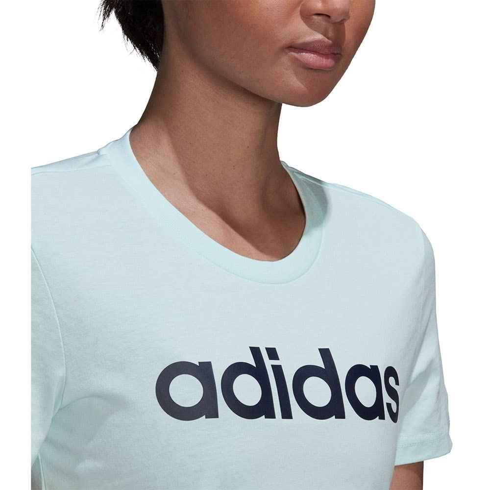 تمتعي بالراحة والأناقة مع تيشيرتات adidas للنساء. مصنوعة من قماش ناعم وقابل للتنفس وخفيف الوزن، توفر هذه التيشيرتات راحة طوال اليوم. مثالية للتمارين الرياضية، النشاطات الرياضية – Safqqa Egypt