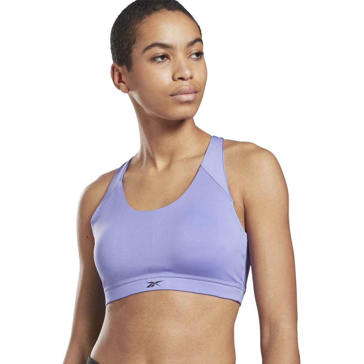 حمالة صدر رياضية ببطانة ودعم متوسط من ريبوك